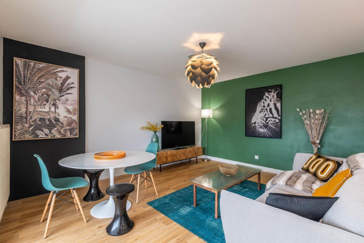 Apartamento Florentine Furnished Flat Annecy Exterior foto